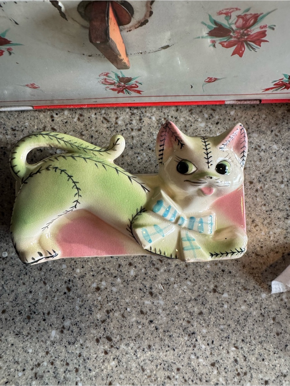 Vintage Style Pastel Patchwork Cat Figurine - Pink & Green